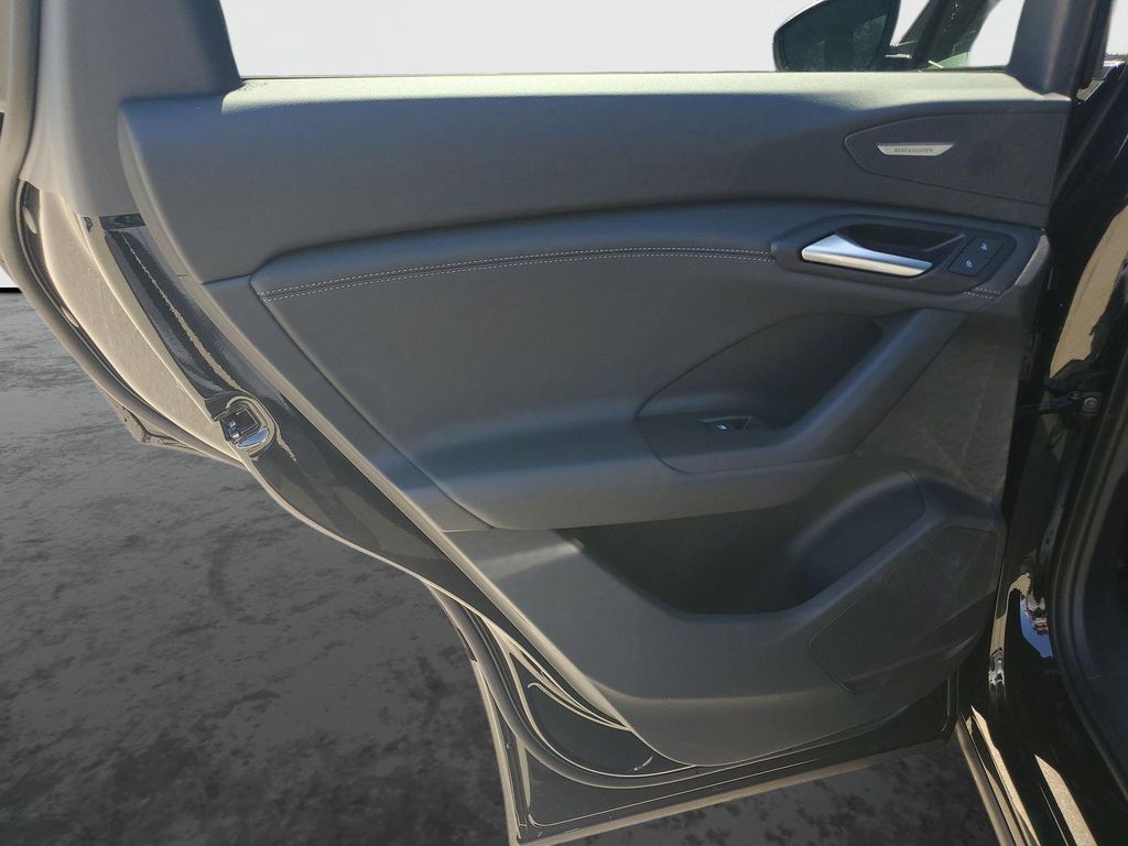 صورة مصغرة 16 لـ 2027 AUDI Q6 E-TRON PREMIUM PLUS QUATTRO