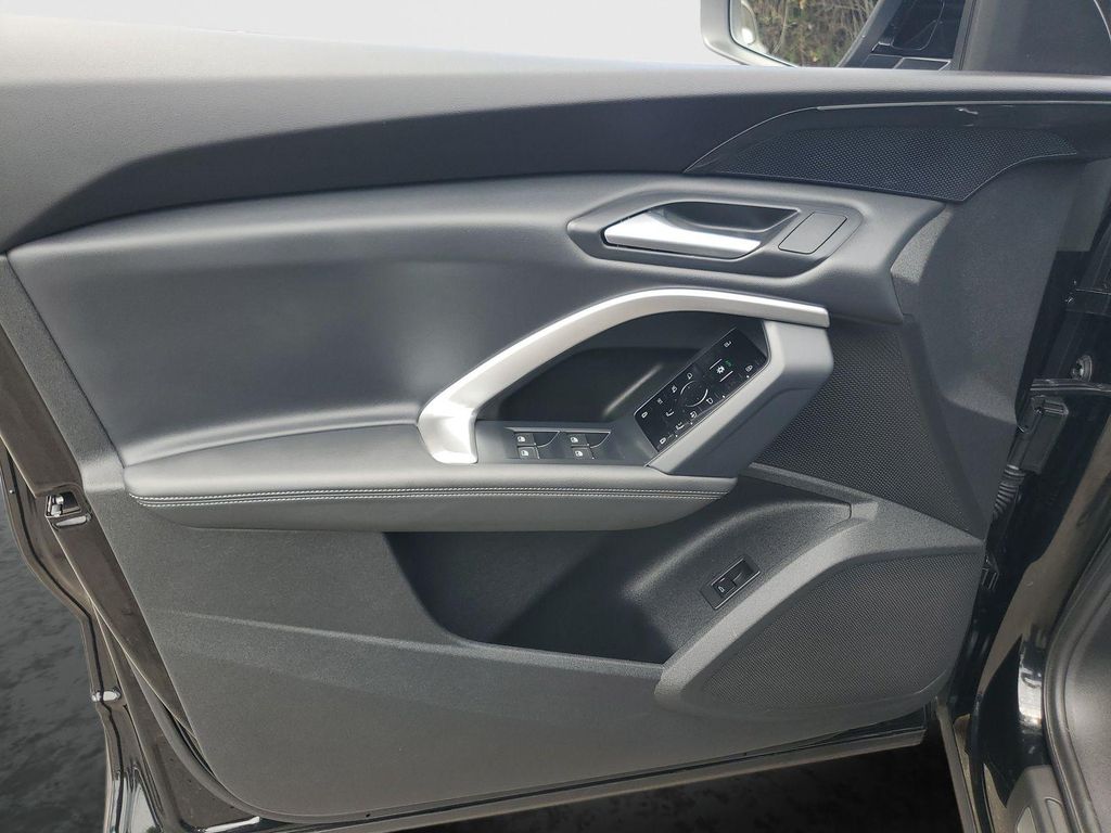صورة مصغرة 20 لـ 2025 AUDI Q5 PREMIUM TFSI QUATTRO S TRONIC