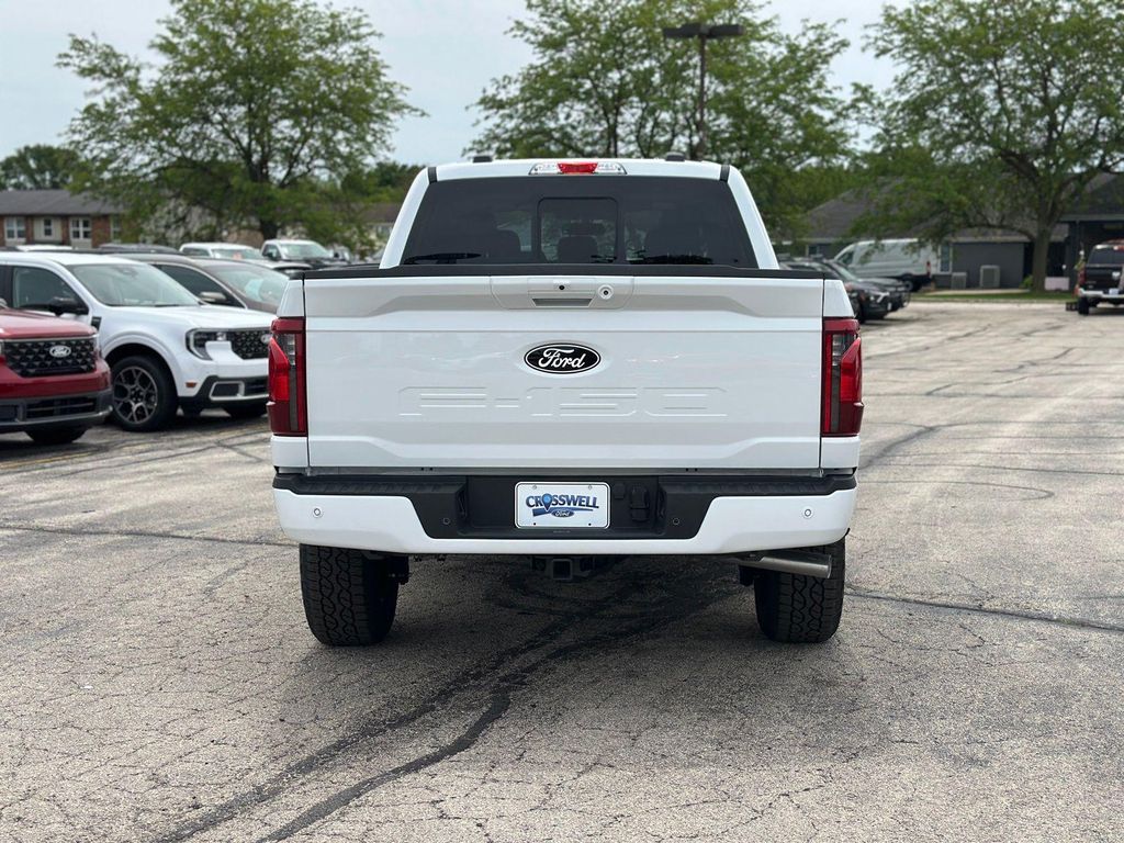 FORD F-150 XLT - 4
