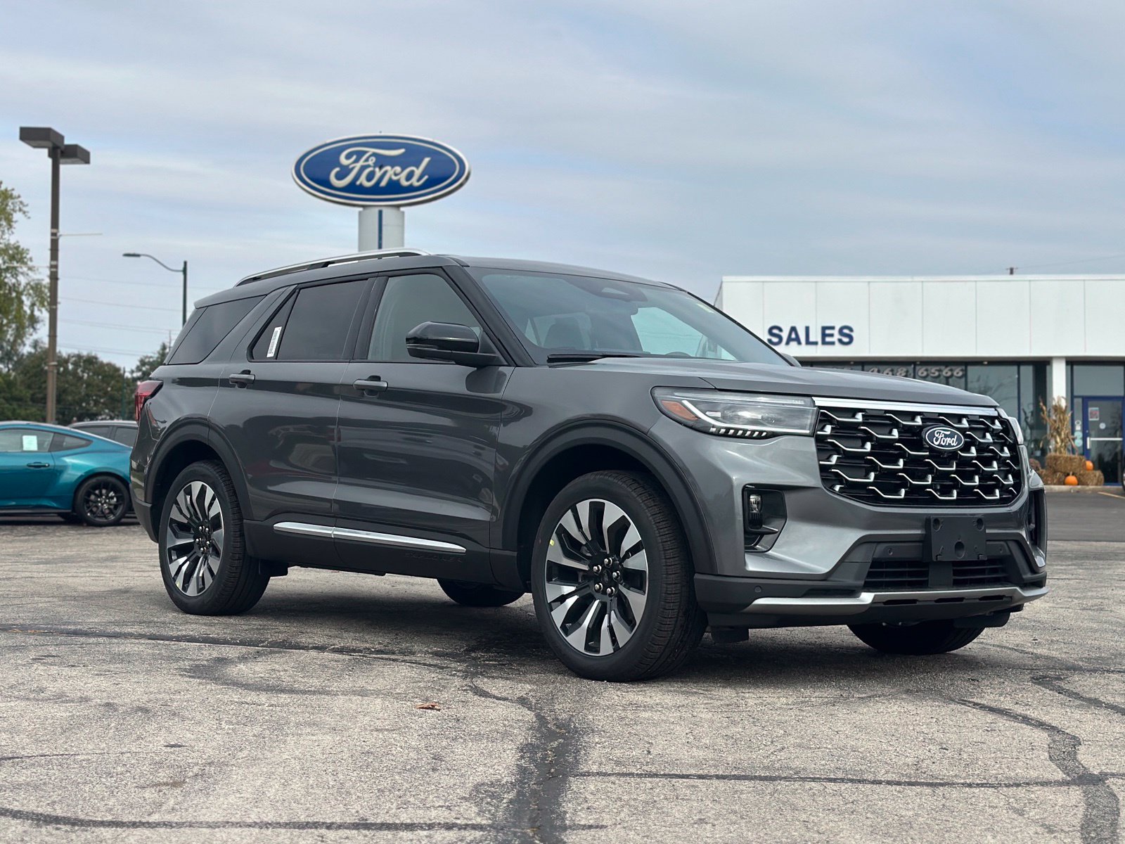 New 2027 Ford Explorer Platinum