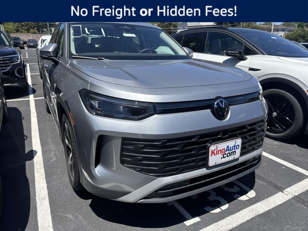 New 2026 Volkswagen Tiguan 2.0T SE