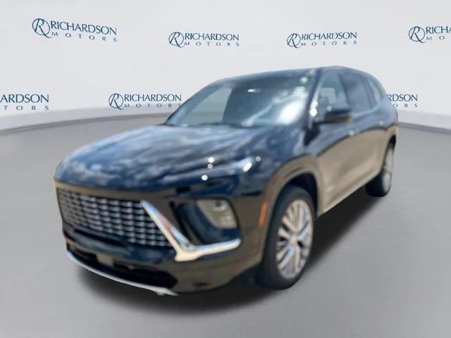 New 2025 Buick Enclave Avenir FWD