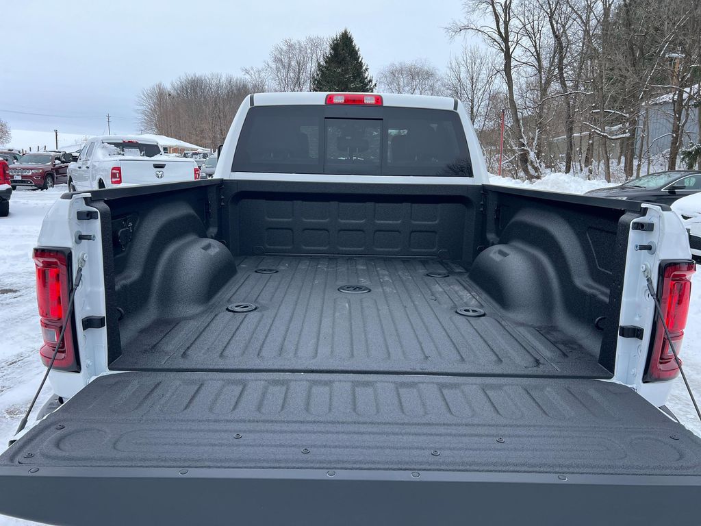 2026 RAM 2500 TRADESMAN CREW CAB 4X4 6'4' BOX 照片 5
