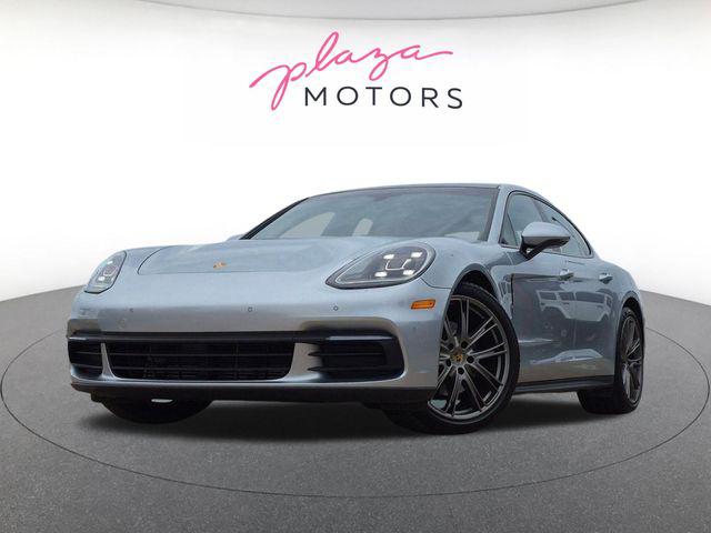 PORSCHE PANAMERA 4 - 1