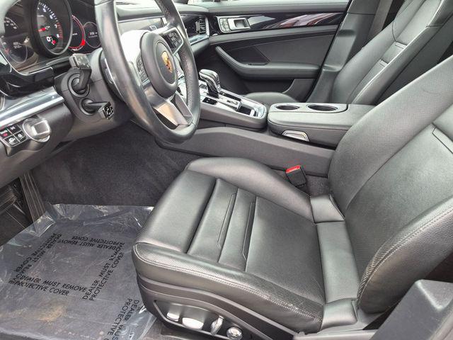 PORSCHE PANAMERA 4 - 9