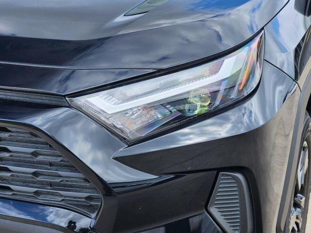 TOYOTA RAV4 - 8