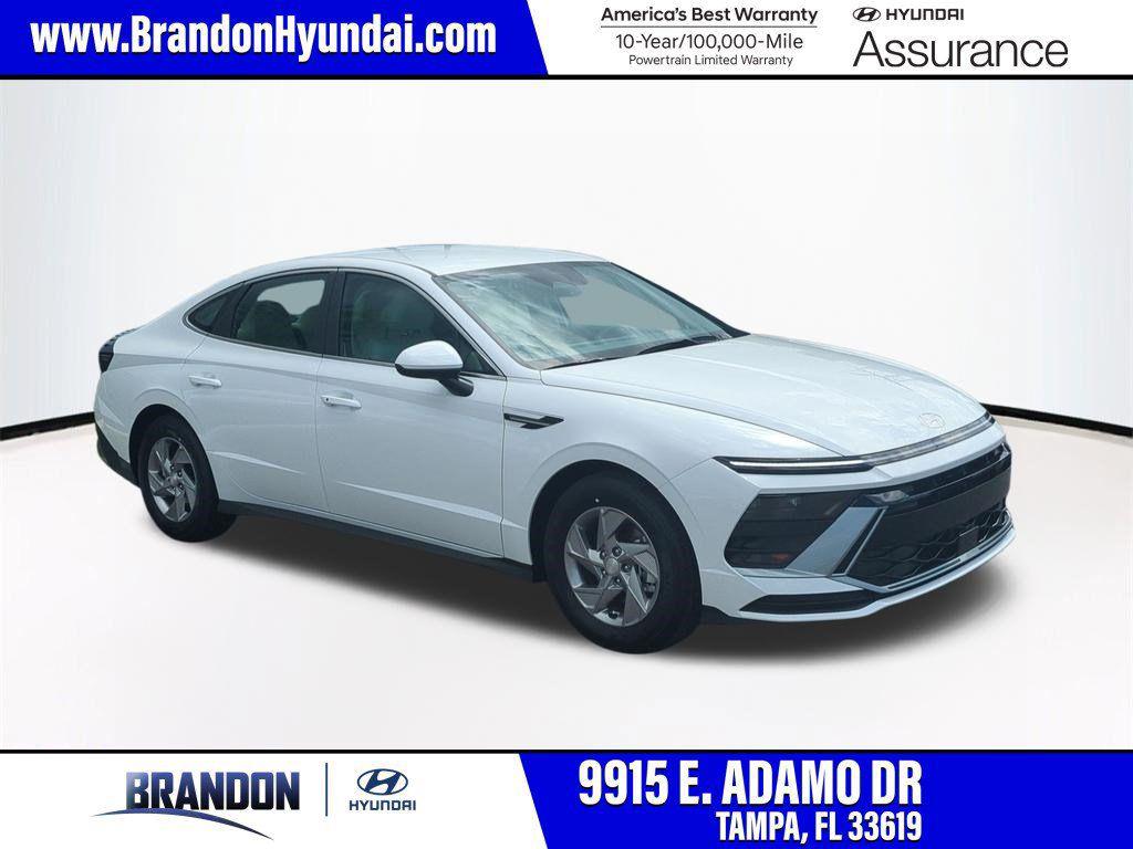 New 2026 Hyundai SONATA SE
