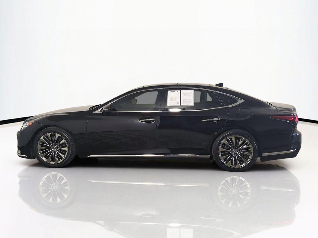 صورة 8 لـ 2023 Lexus LS 500 BASE