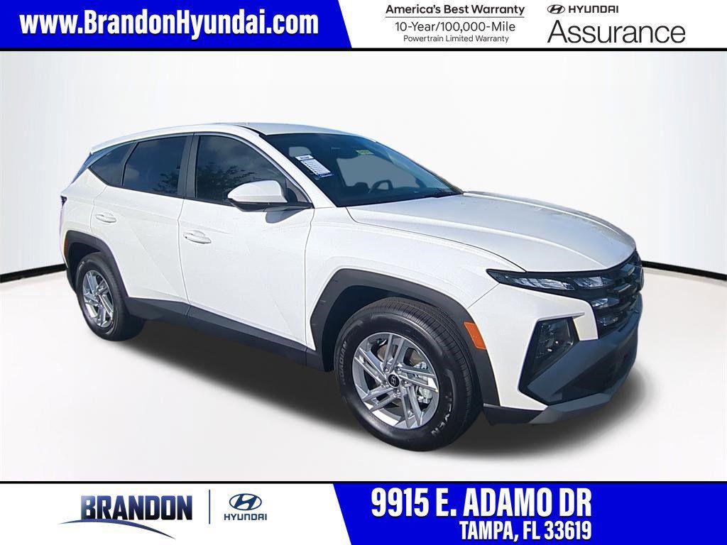 New 2026 Hyundai TUCSON SE