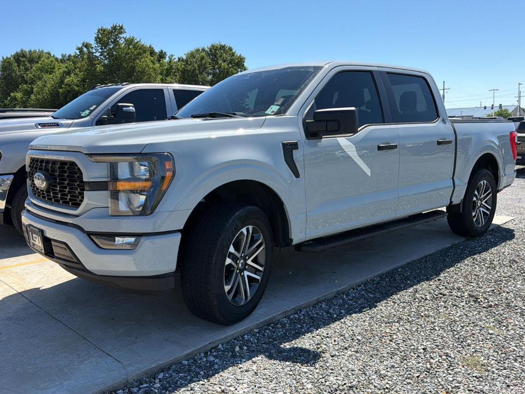 FORD F-150 XL - 2