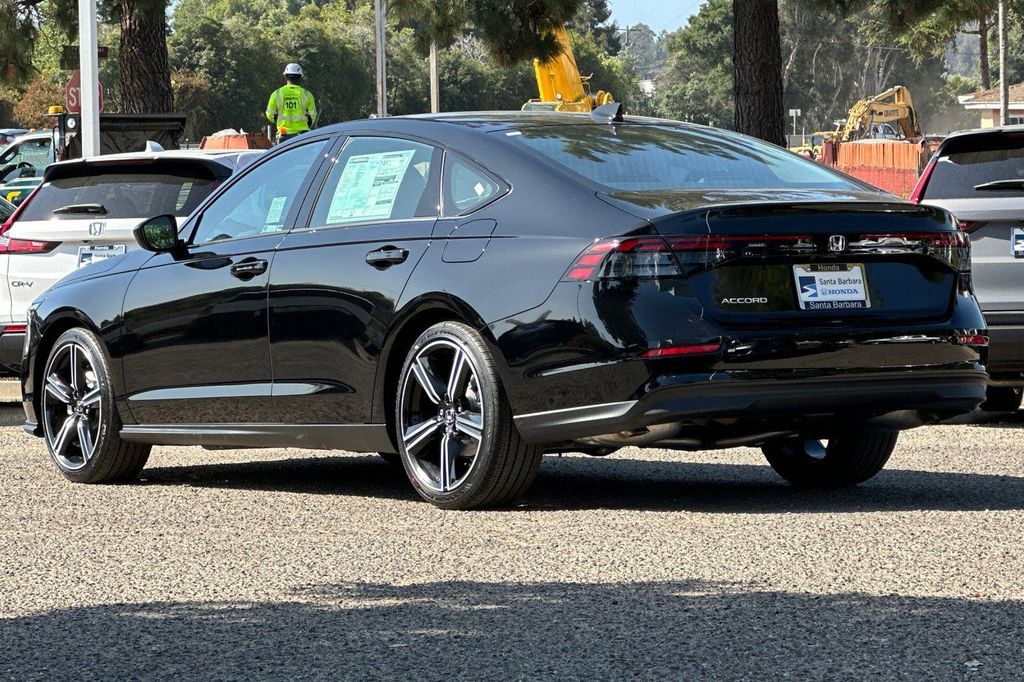2026 Honda ACCORD SE photo 5