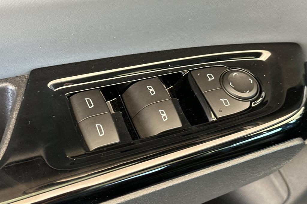 2026 Honda PROLOGUE TOURING — миниатюра 11
