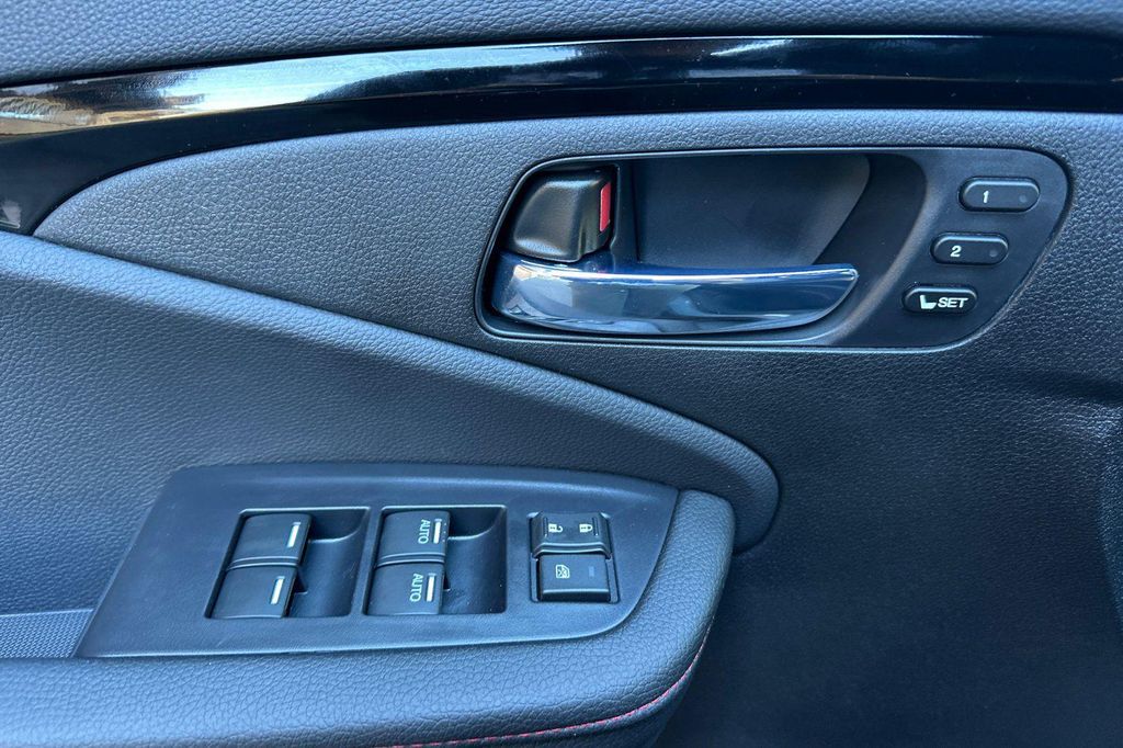 2026 Honda RIDGELINE BLACK EDITION — фото 10