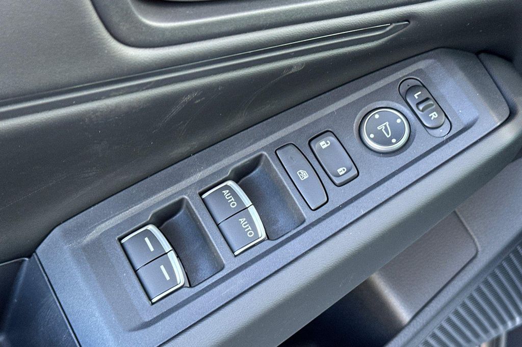 صورة مصغرة 11 لـ 2026 Honda ACCORD SE