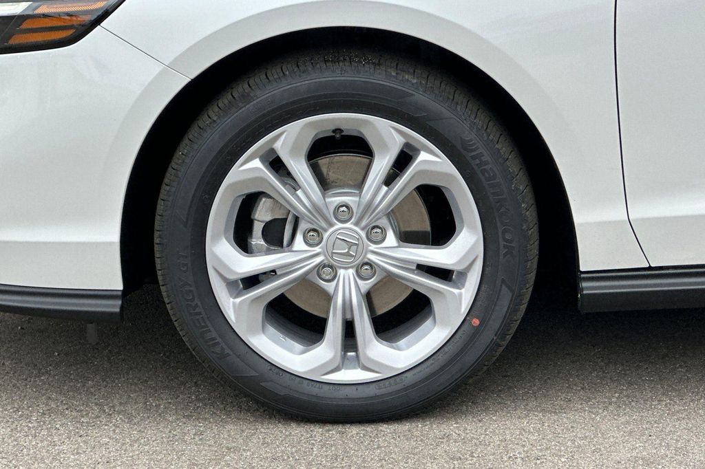 2026 Honda ACCORD LX 缩略图 29
