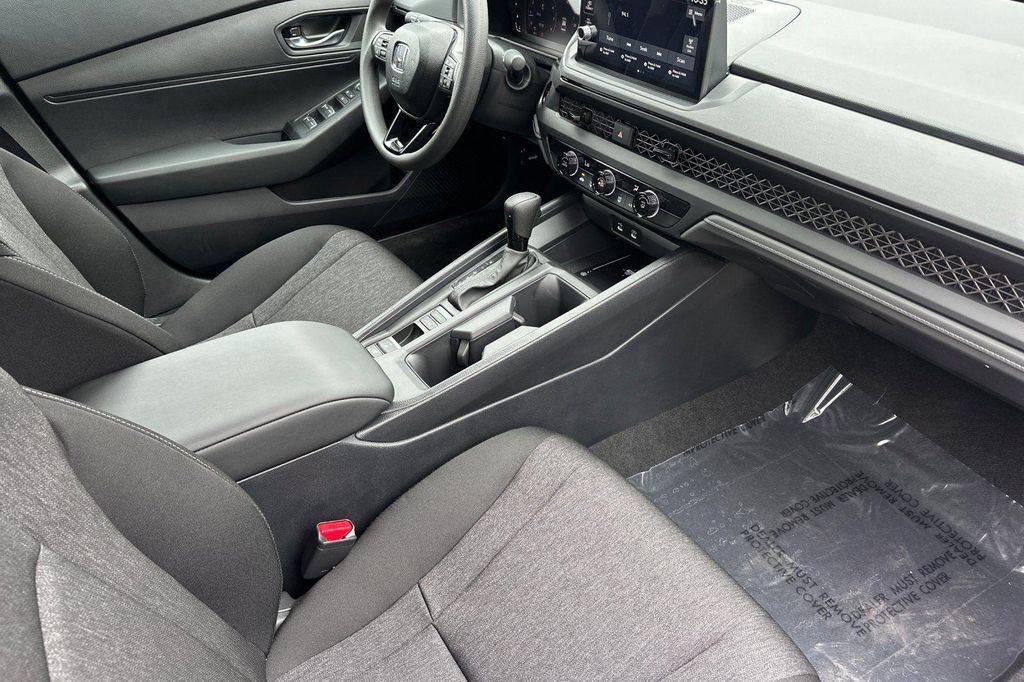 2026 Honda ACCORD LX 缩略图 15