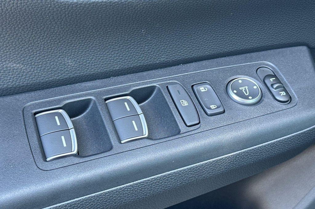 2026 Honda CR-V EX-L — миниатюра 11