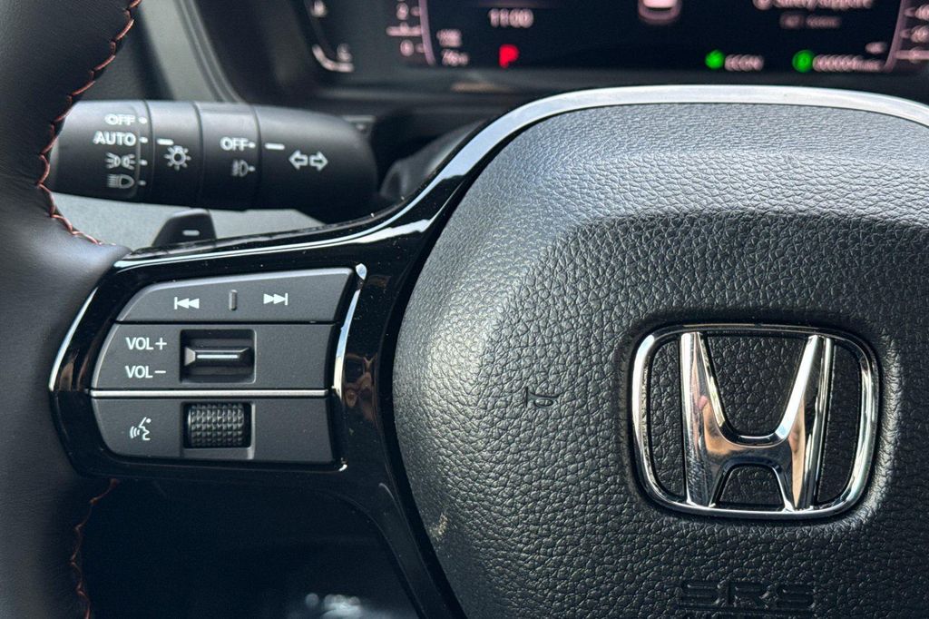 صورة مصغرة 28 لـ 2026 Honda PILOT SPORT