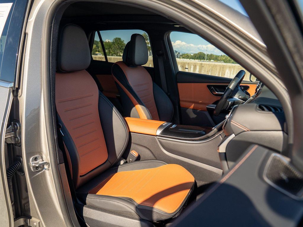 صورة مصغرة 29 لـ 2023 Mercedes-BENZ GLC