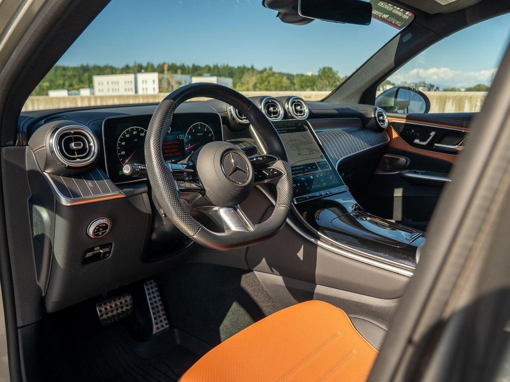 صورة مصغرة 22 لـ 2023 Mercedes-BENZ GLC