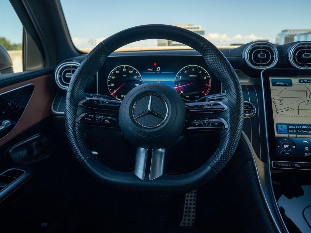 صورة مصغرة 21 لـ 2023 Mercedes-BENZ GLC