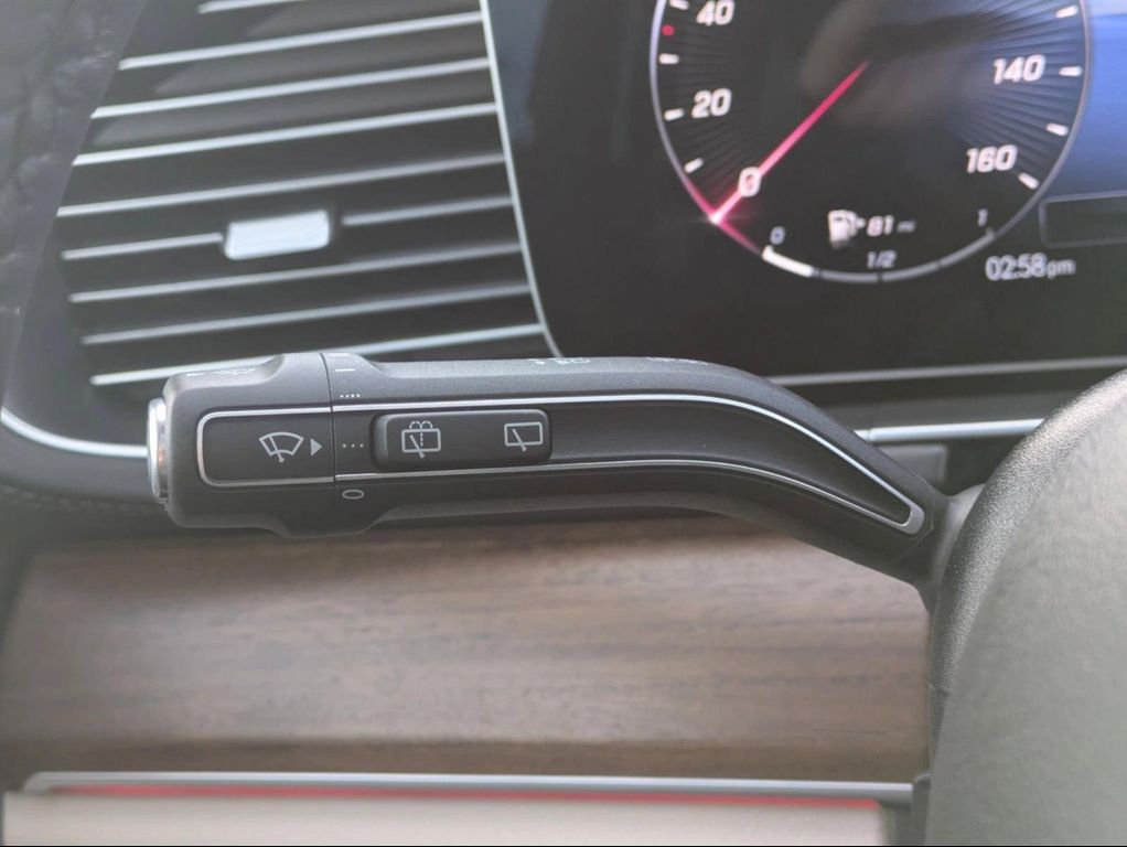 2026 Mercedes-BENZ GLE 缩略图 13