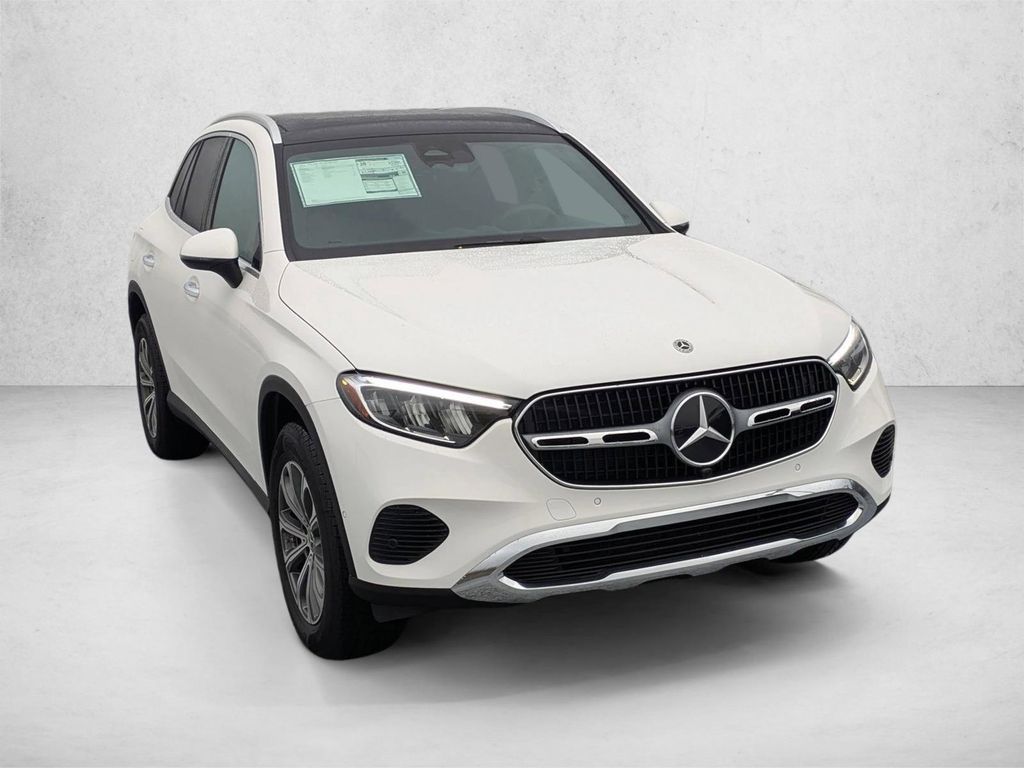 صورة 3 لـ 2026 Mercedes-BENZ GLC