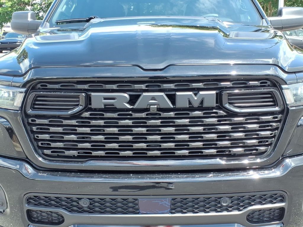 صورة 14 لـ 2026 RAM 1500 EXPRESS