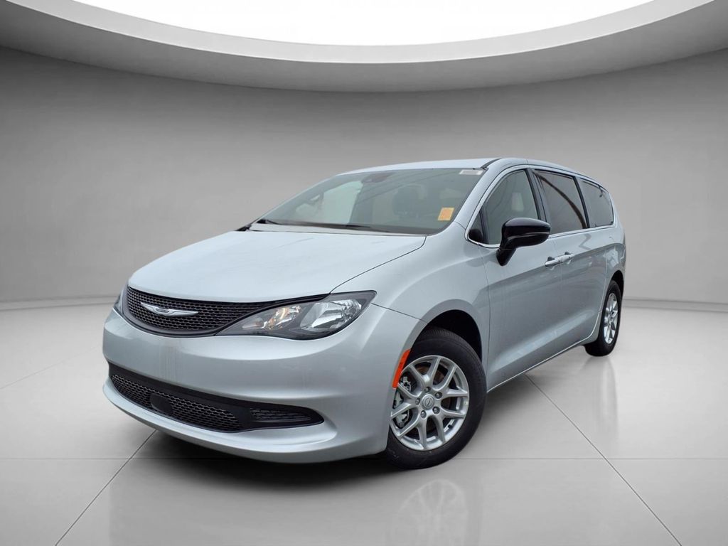 New 2026 Chrysler Voyager LX