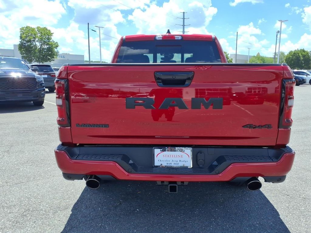 2026 RAM 1500 LARAMIE 缩略图 18