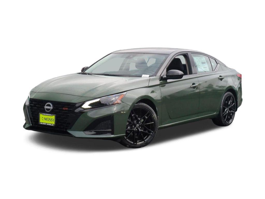 New 2026 Nissan Altima SR FWD