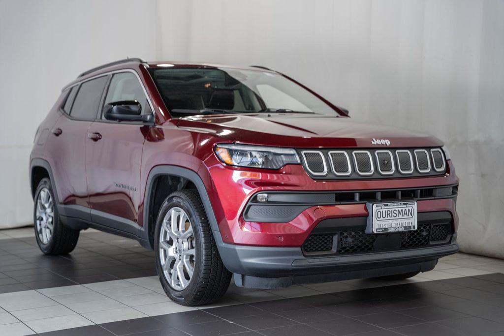 2022 Jeep Compass Latitude Lux