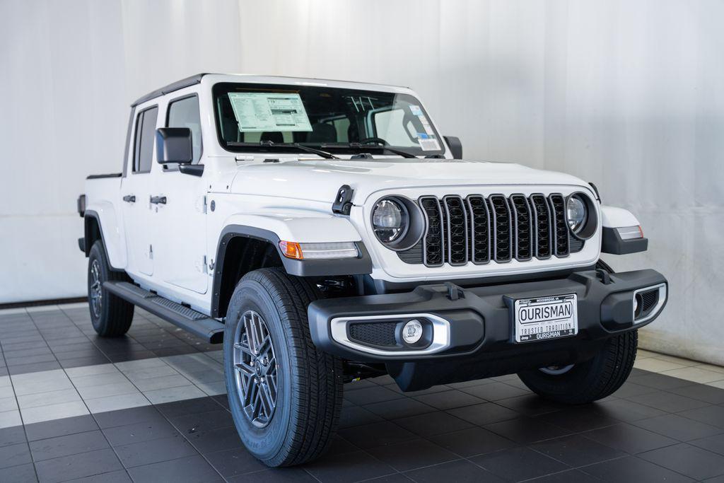 New 2026 Jeep Gladiator Sport S