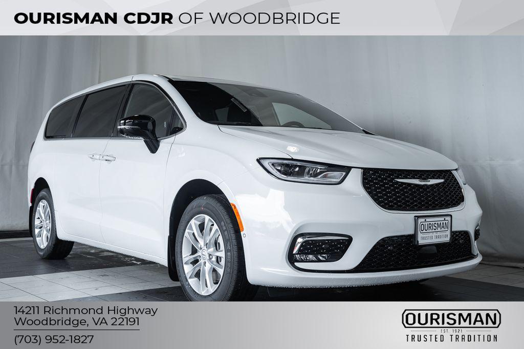 New 2026 Chrysler Pacifica L