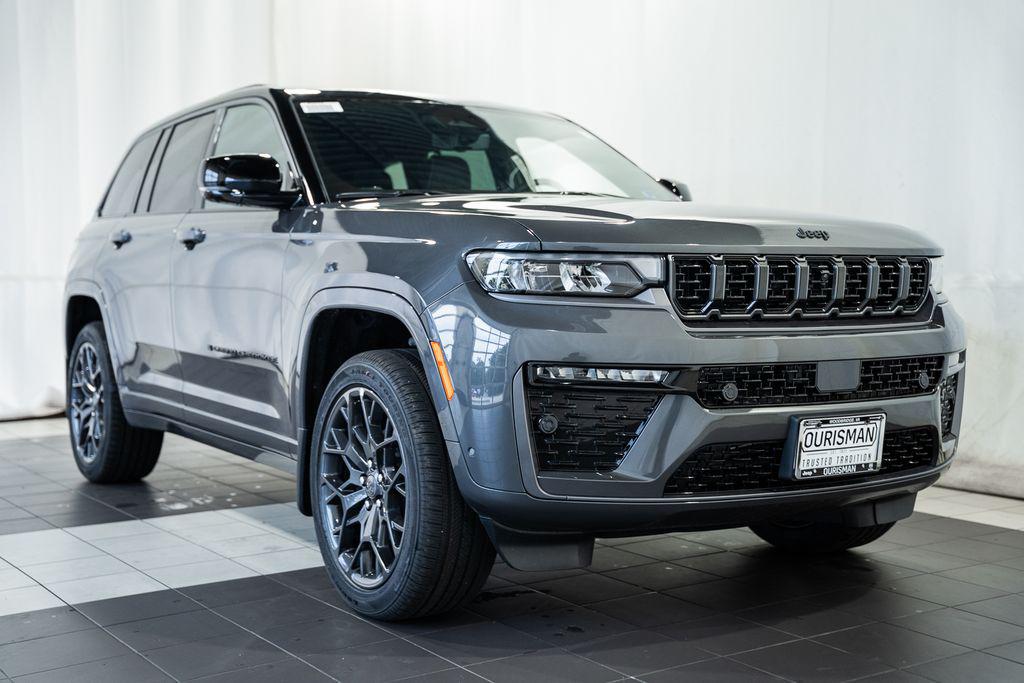 New 2026 Jeep Grand Cherokee Summit