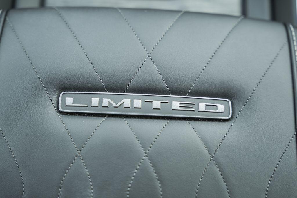 2026 RAM 2500 LIMITED CREW CAB 4X4 6'4' BOX — миниатюра 32
