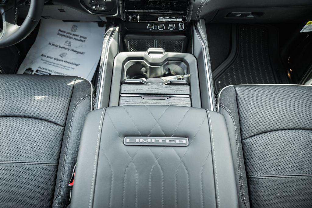 2026 RAM 2500 LIMITED CREW CAB 4X4 6'4' BOX — миниатюра 31