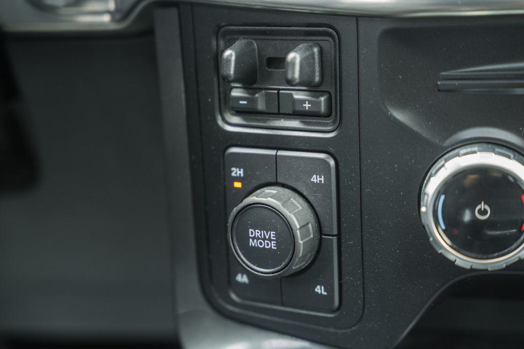 صورة مصغرة 35 لـ 2023 FORD F-150 LARIAT