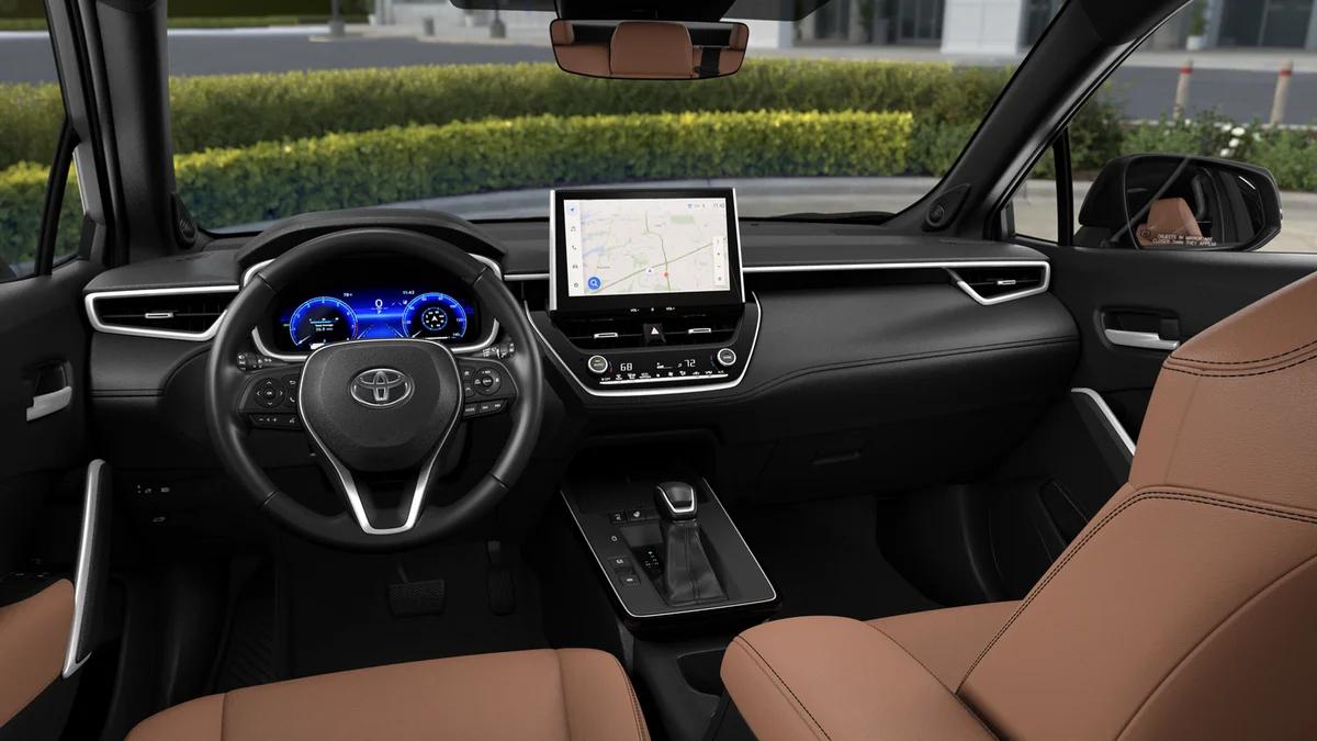 TOYOTA COROLLA CROSS - 3