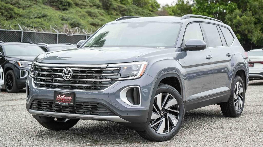 New 2026 Volkswagen Atlas 2.0T SE W/TECHNOLOGY