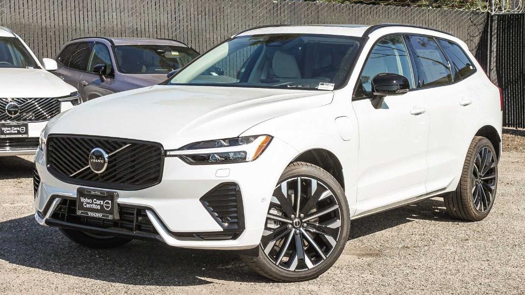 New 2026 Volvo XC60 Plug-In Hybrid T8 Ultra
