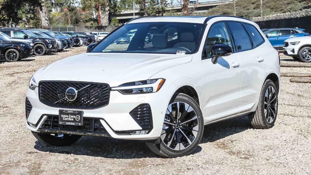 New 2026 Volvo XC60 B5 Plus