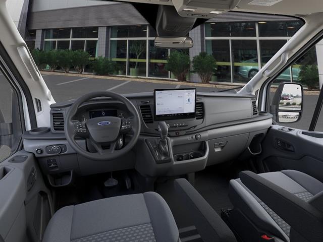 صورة 9 لـ 2026 FORD TRANSIT-250 BASE