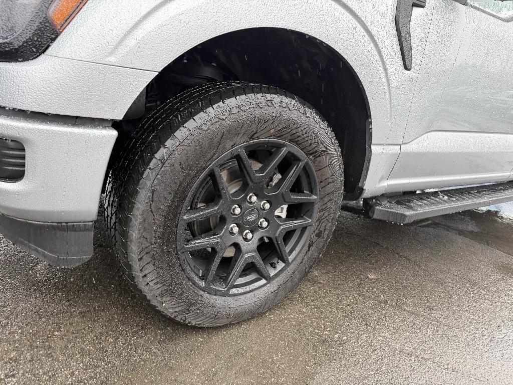 FORD F-150 STX - 9