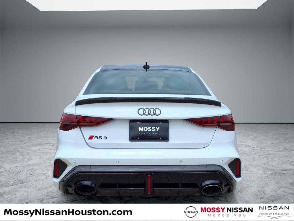 صورة 6 لـ 2025 AUDI RS 3 2.5T
