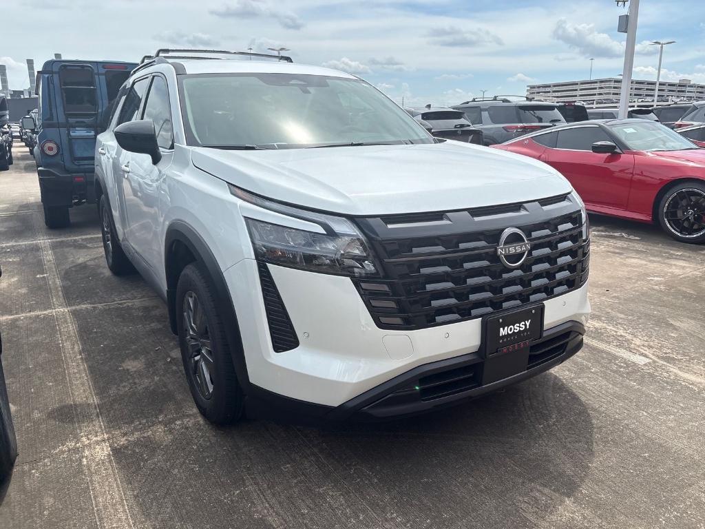 New 2026 Nissan Pathfinder SV