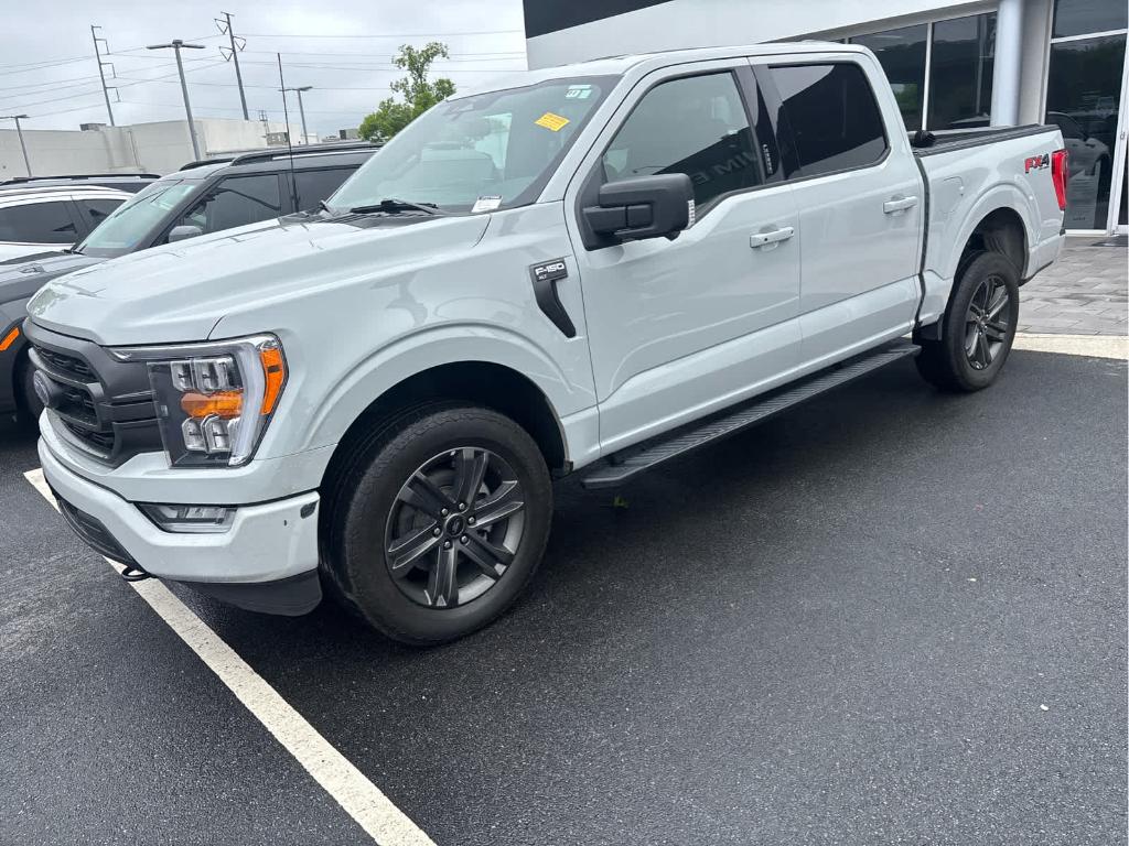 FORD F-150 XLT - 2