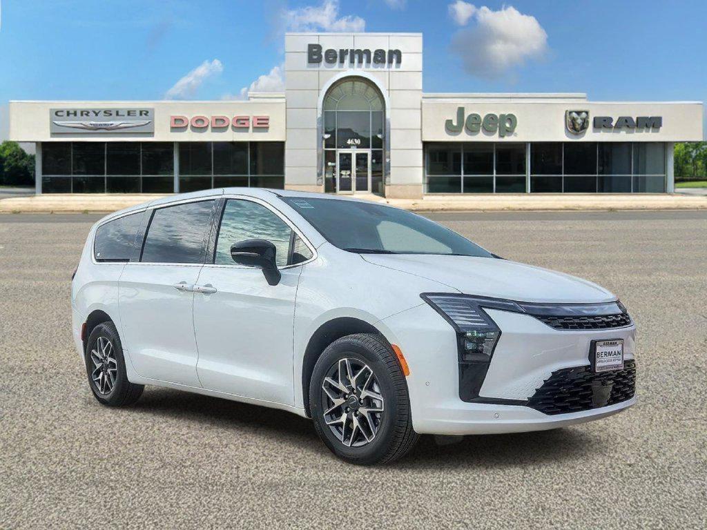 New 2027 Chrysler Pacifica Limited