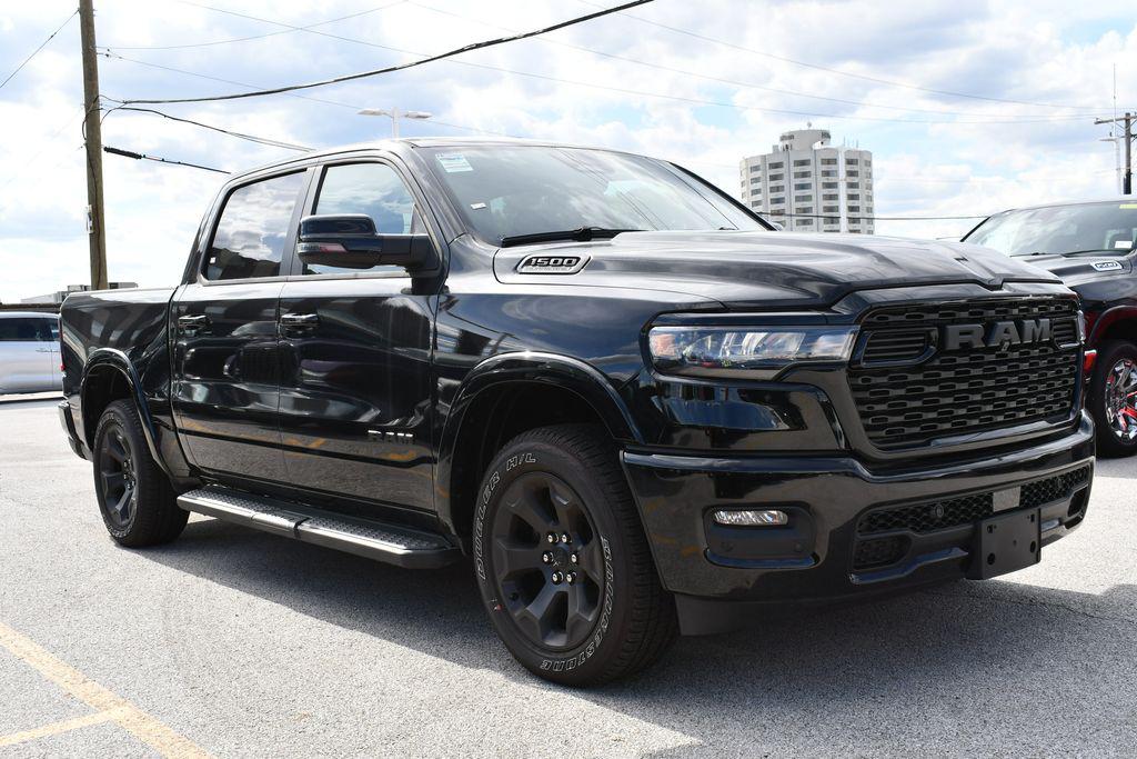 صورة 1 لـ 2026 RAM 1500 BIG HORN/LONE STAR