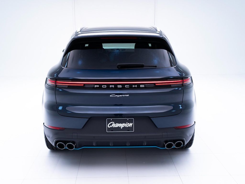 PORSCHE CAYENNE - 10